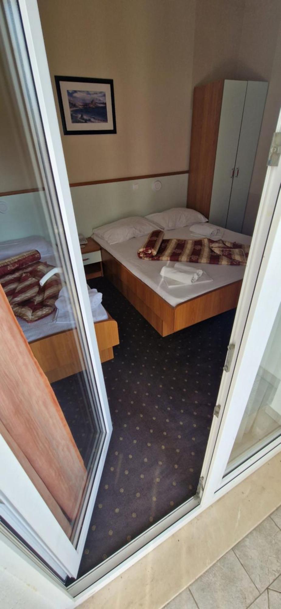 נאום Hotel Luna חדר תמונה