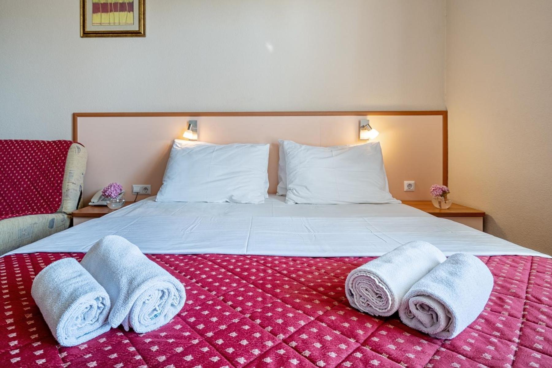 נאום Hotel Luna חדר תמונה